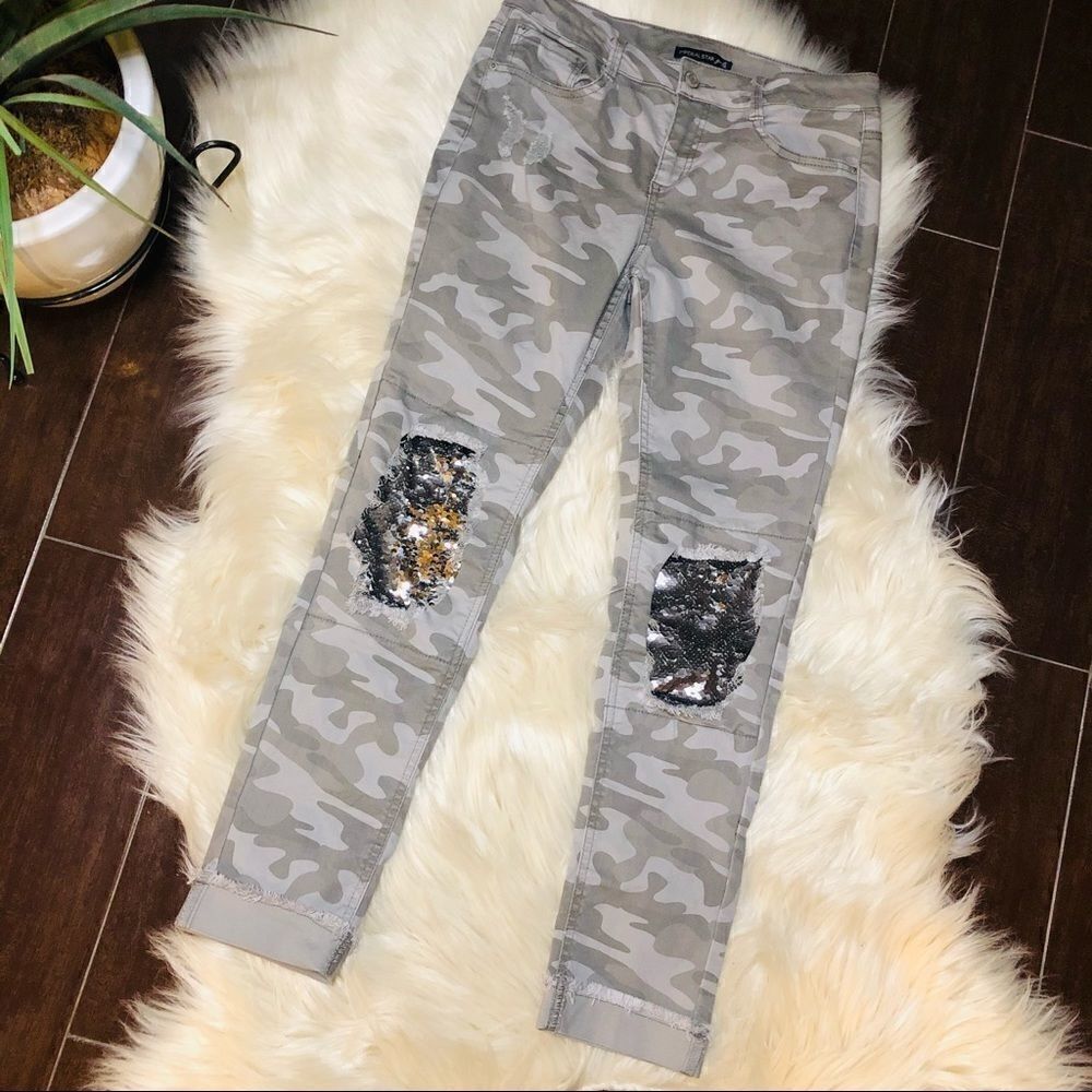 Imperial Star Girls distressed camo size 16